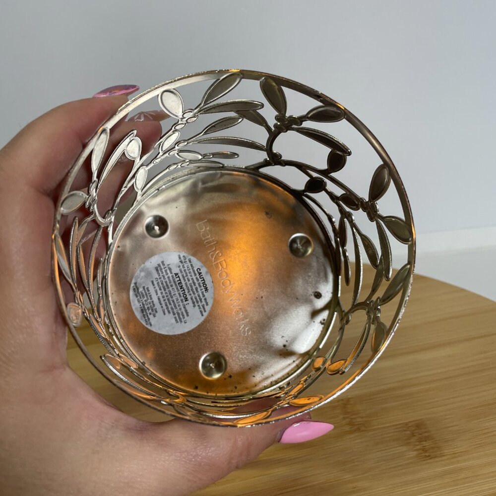 Bath & Body Works Leaf Branch Silver Glitter Metal 3-Wick Candle Holder - Picture 6 of 8